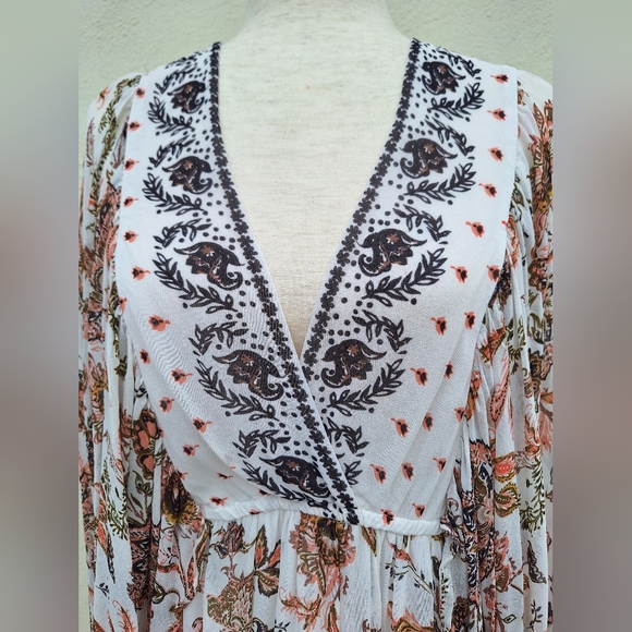 Anthropologie V-neck Longsleeve Maxi Dress - Picture 5 of 16